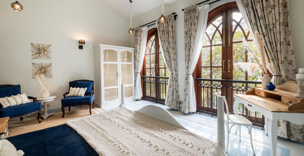 Sacri Borod Hill 5 - Windows and curtains design